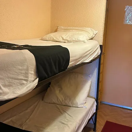 Confortable 6 Pers Au Centre De Super - Fr-1-814-84 Besse-et-Saint-Anastaise